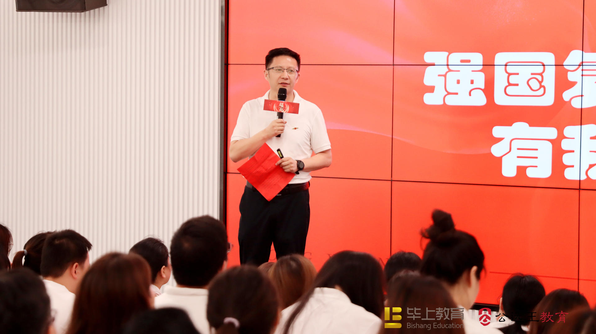AIV211eb5033b6c5fabad50403b126f9072111920.jpg